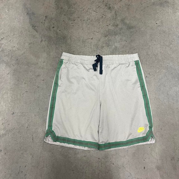 Vintage‎ Y2K mesh baggy athletic loose fit embroidered basketball nike shorts - Picture 1 of 6